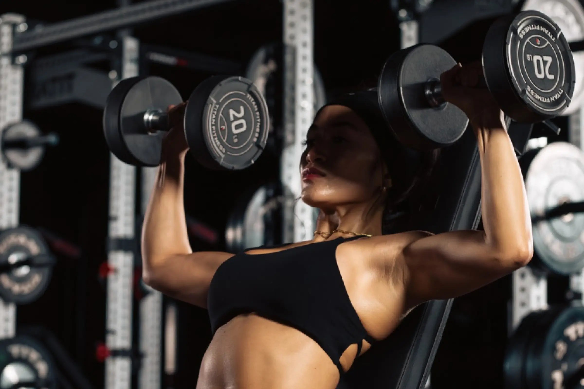 The Best Dumbbell Shoulder Workouts for Every Level of Lifter