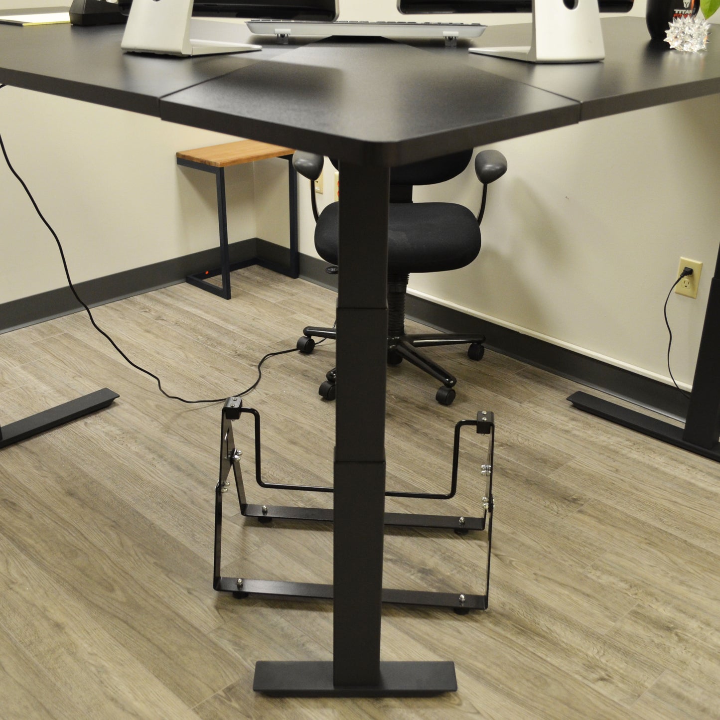 74" Electric Adjustable L-Shaped Desk With Black Desktop - view 4