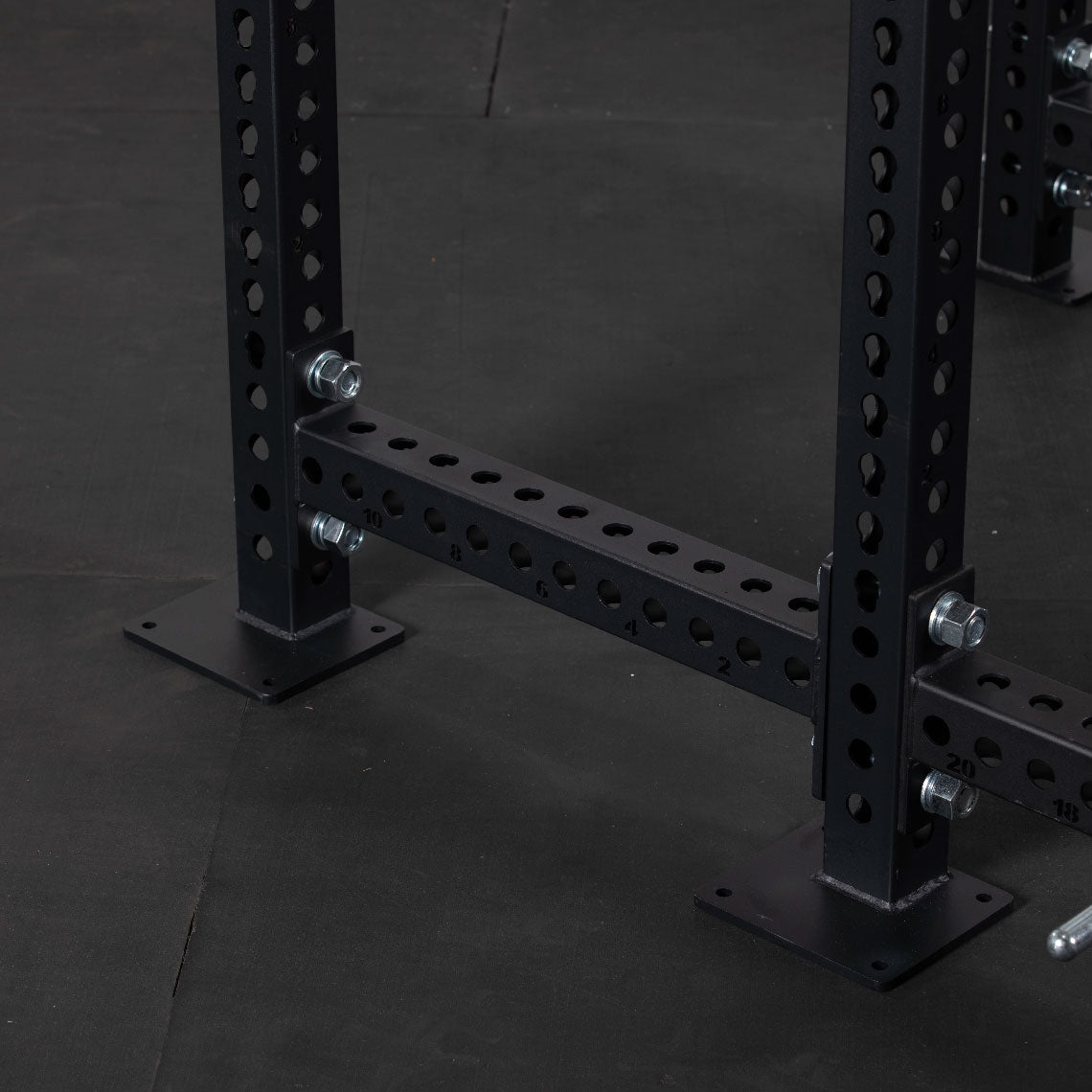 TITAN Series 24" Extension Kit - Extension Color: Black - Extension Height: 100" - Crossmember: 1.25" Pull-Up Bar | Black / 100" / 1.25" Pull-Up Bar