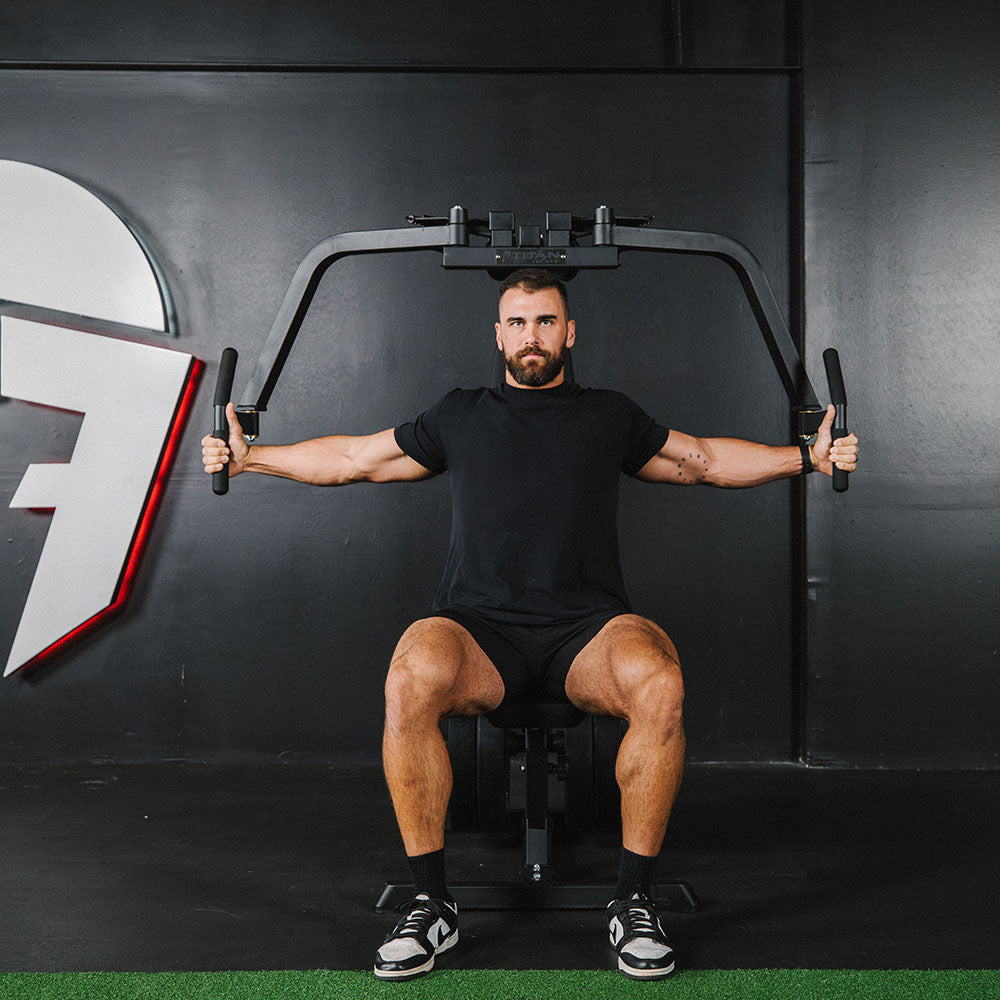 Plate-Loaded Chest Fly Machine | Titan Fitness