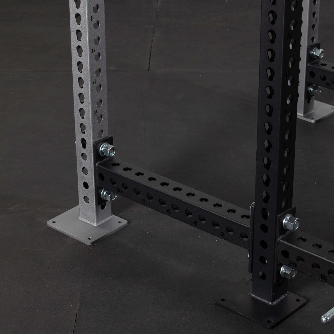 TITAN Series 24" Extension Kit - Extension Color: Silver - Extension Height: 90" - Crossmember: 1.25" Pull-Up Bar | Silver / 90" / 1.25" Pull-Up Bar - view 168