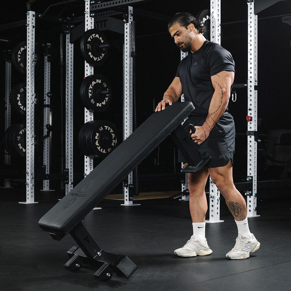 Elite Series Single Post Flat Bench | Titan Fitness