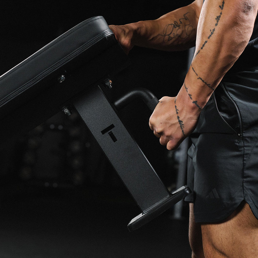 Elite Series Single Post Flat Bench | Titan Fitness
