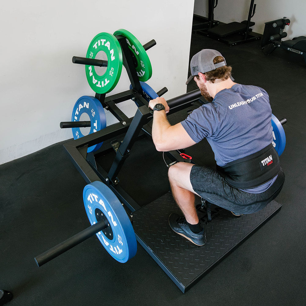 Belt Squat Machine - view 4