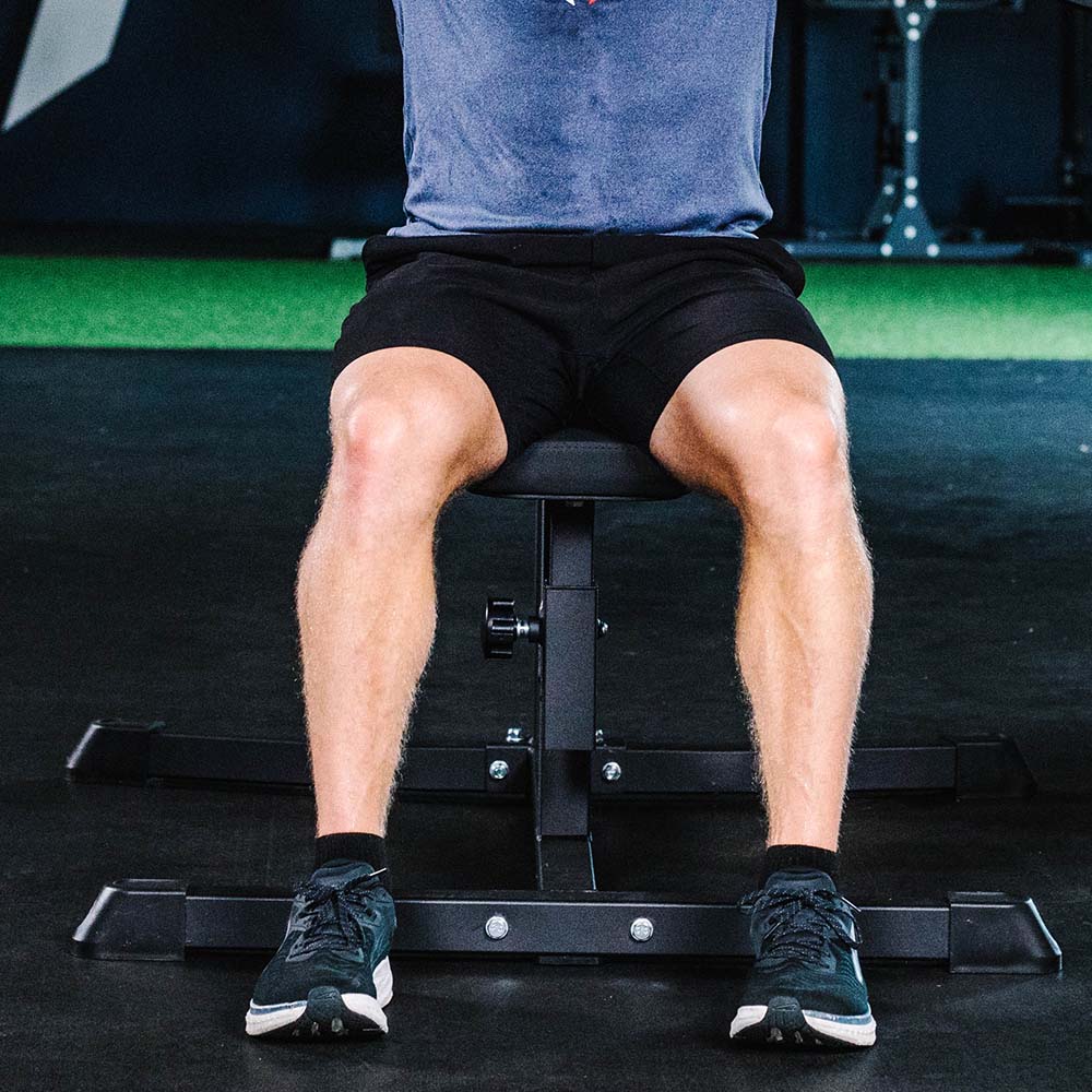 Plate-Loaded Deltoid And Shoulder Press Machine