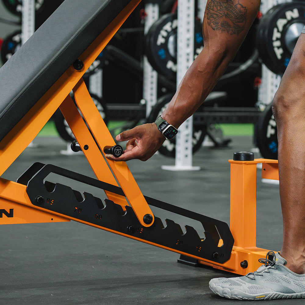 TITAN Series Adjustable Bench - Thumbnail 4