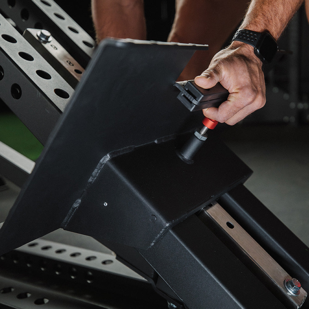 TITAN Series Chest-Supported Row