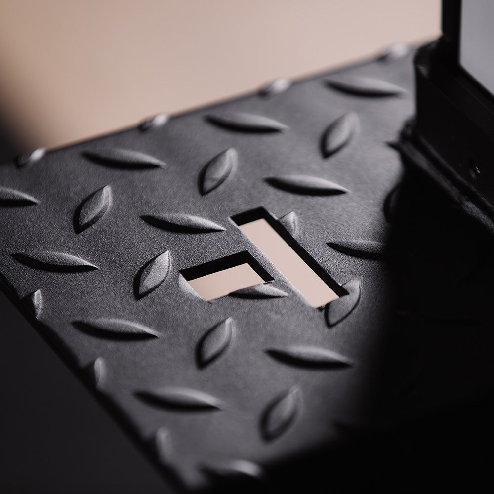 TITAN Series Rack-Mounted Step-Up Platform
