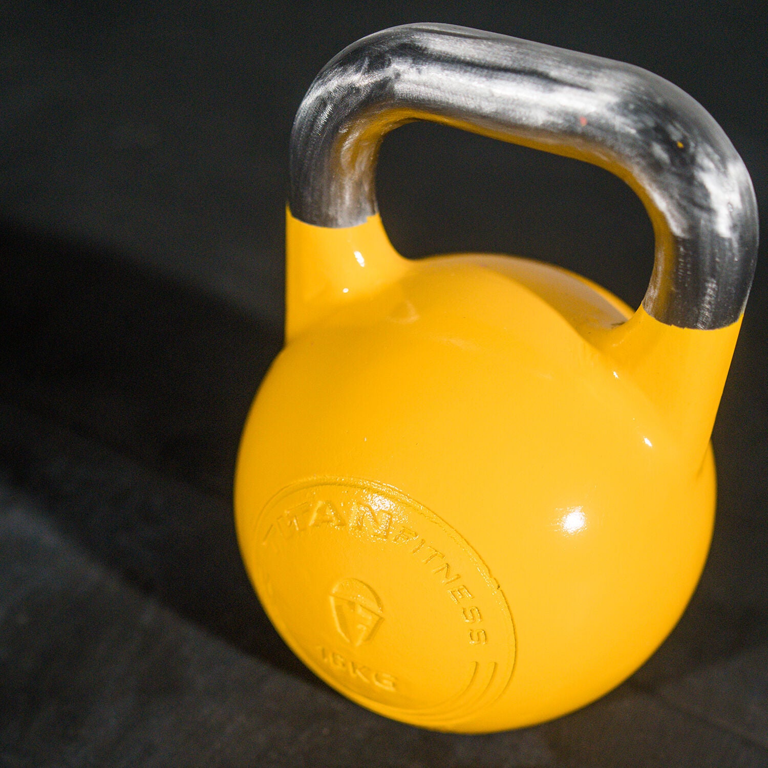 Titan Fitness Kettlebell - Thumbnail 2