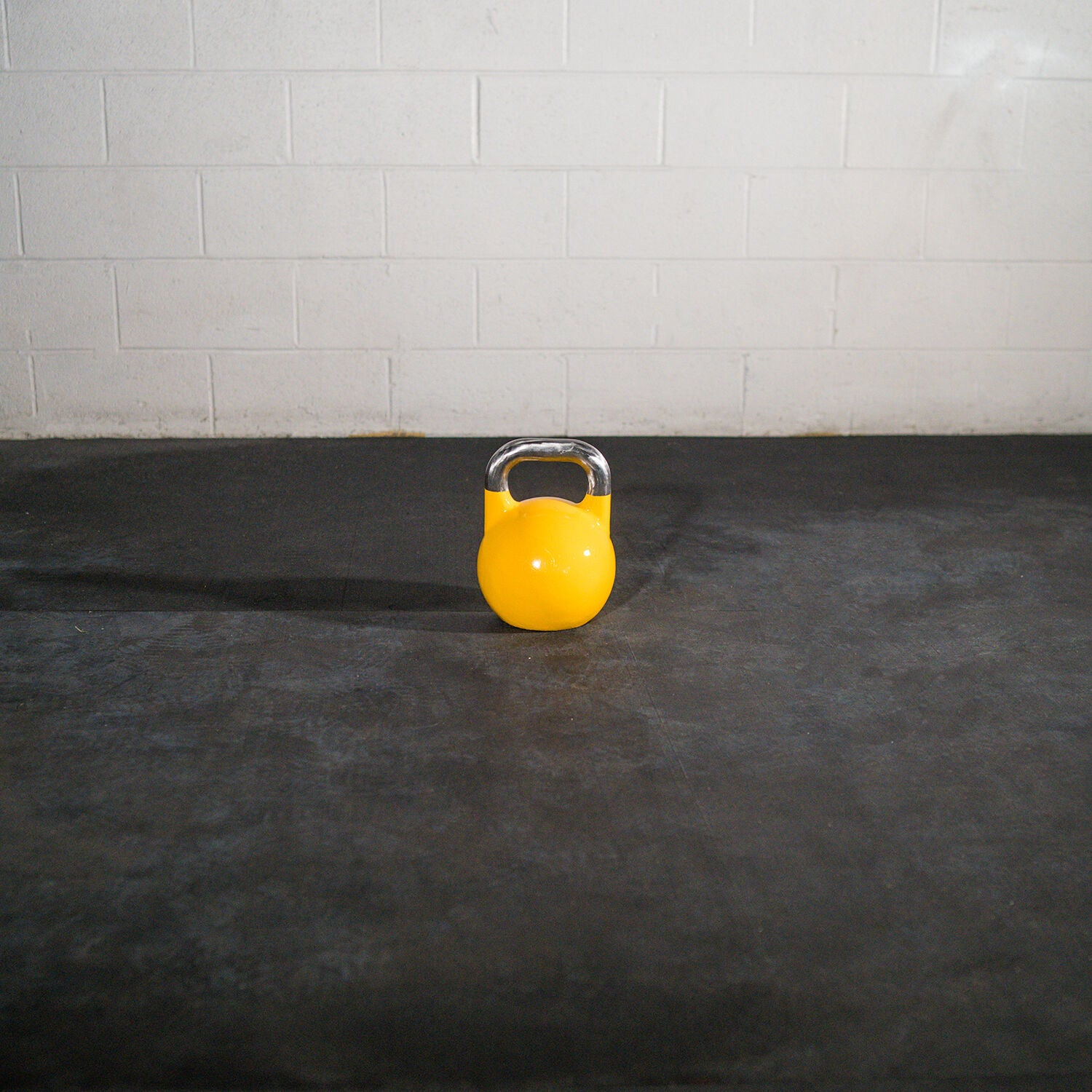 Titan Fitness Kettlebell - Thumbnail 3