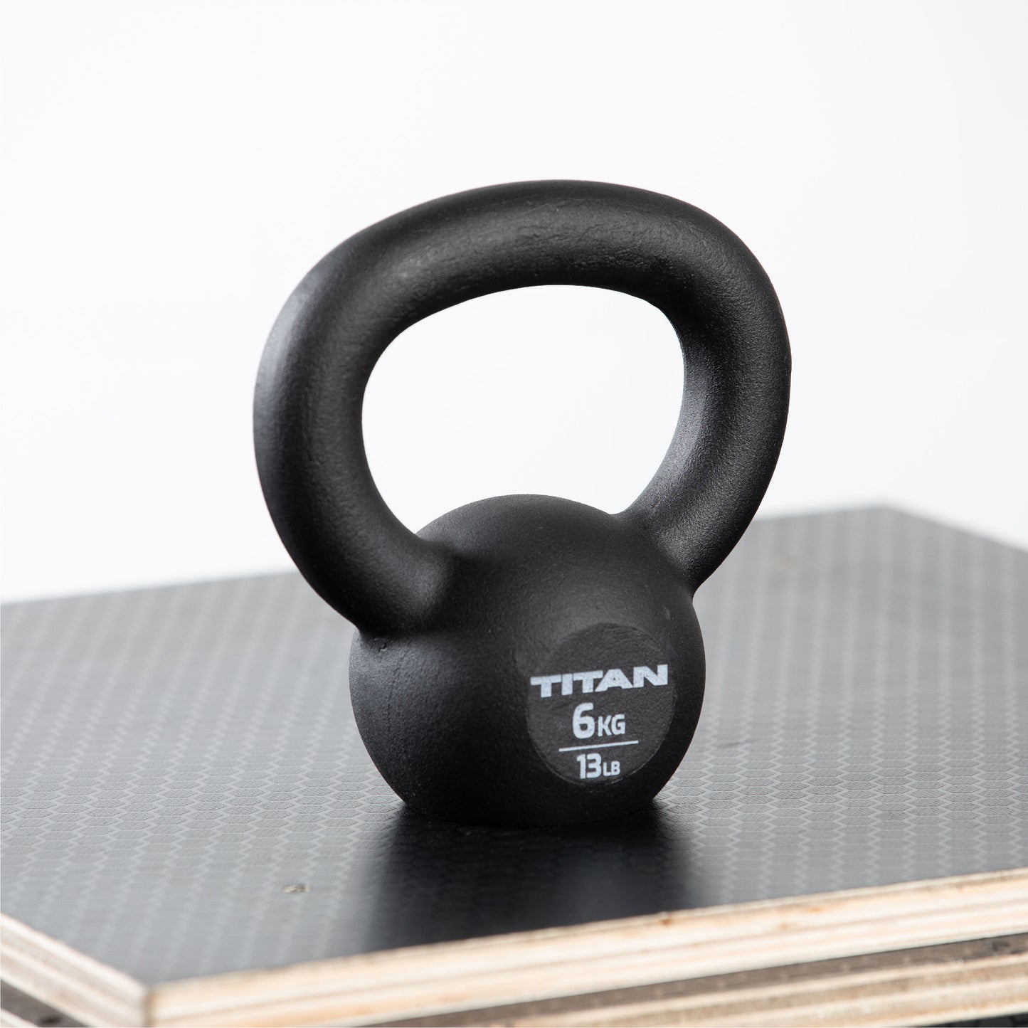 6 KG Cast Iron Kettlebell - view 2