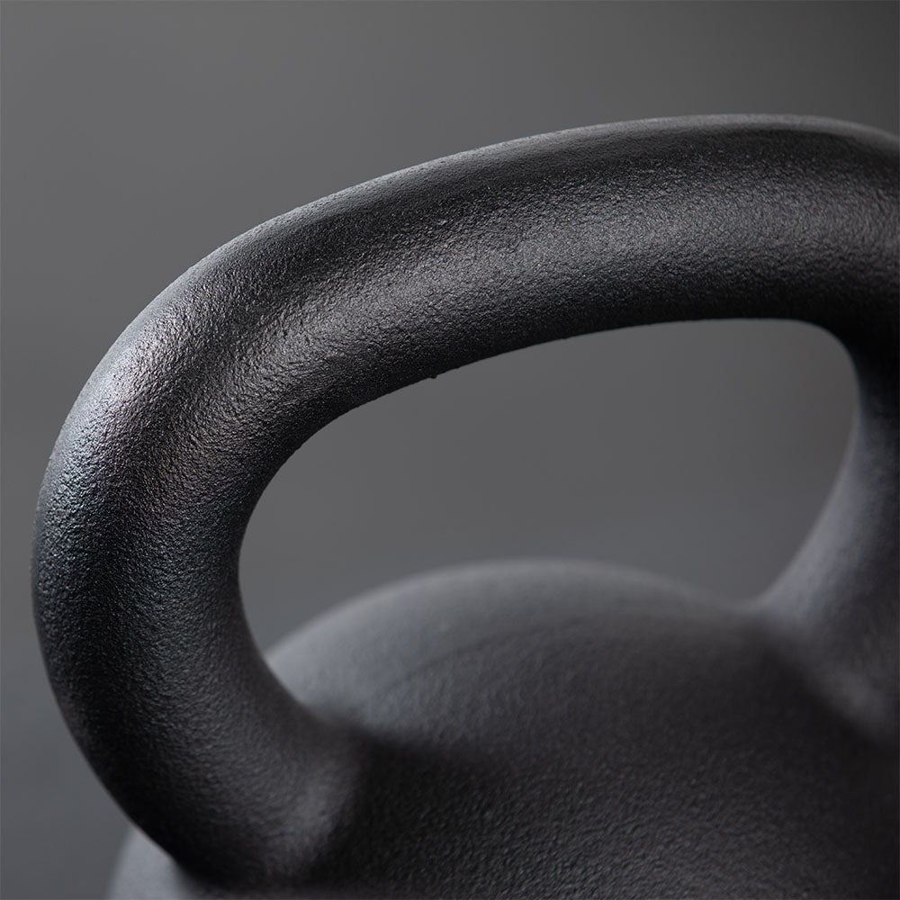 28 KG Cast Iron Kettlebell – Titan Fitness