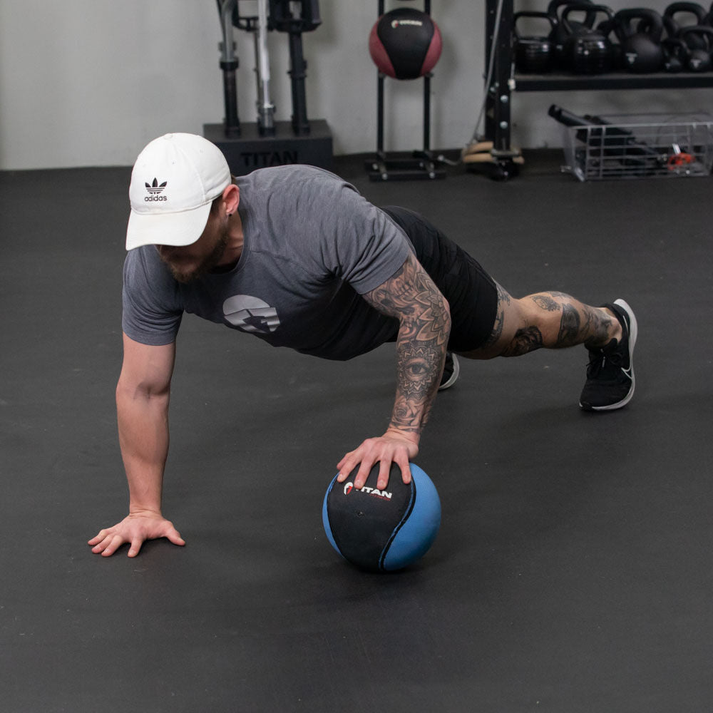 Titan Fitness Medicine Ball - Thumbnail 5