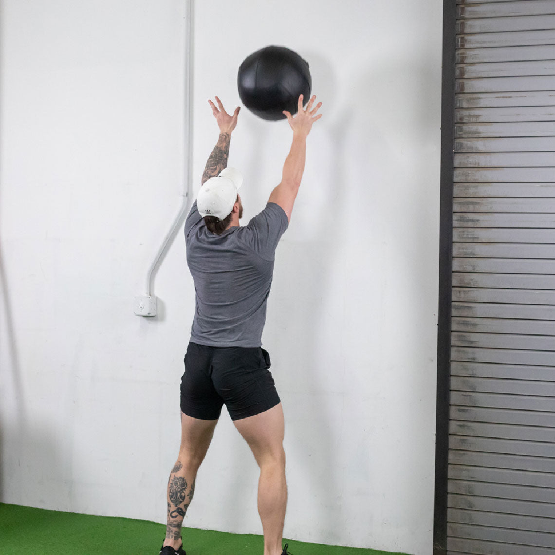 18 LB Composite Wall Ball - view 2