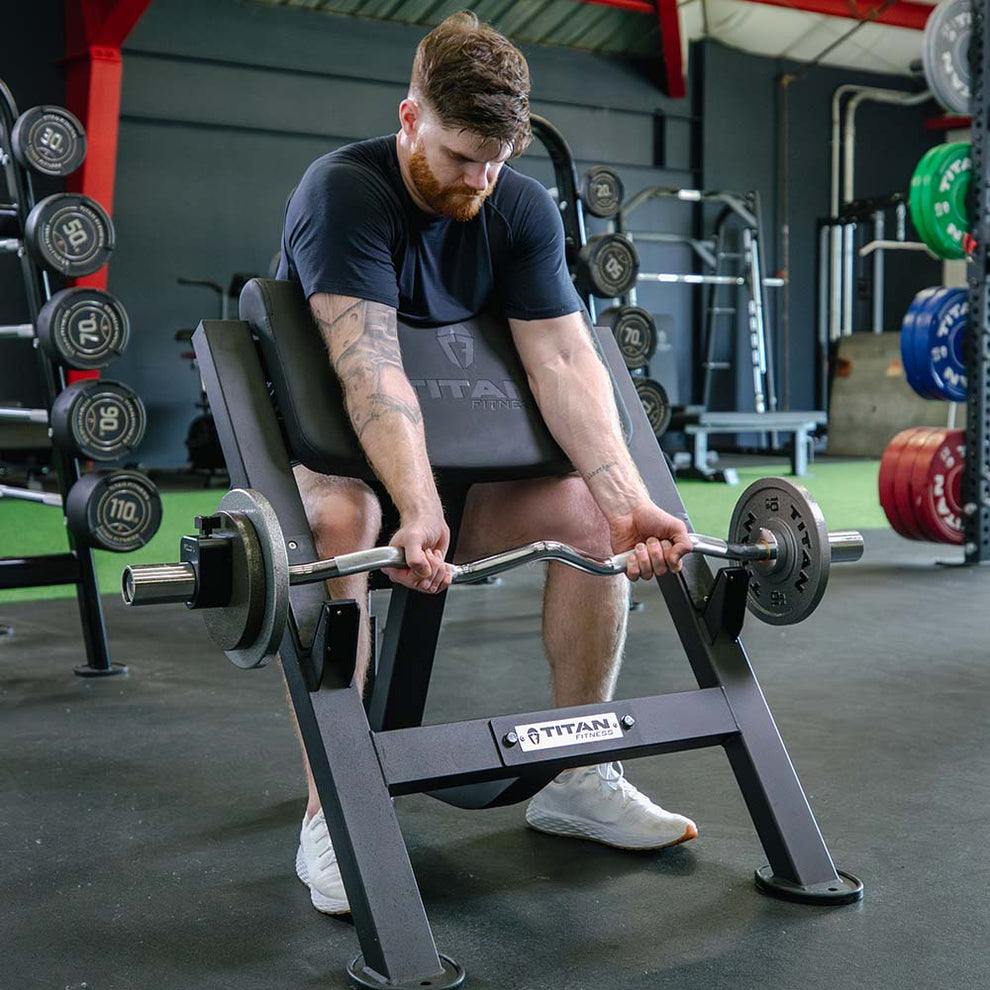 Olympic EZ Curl Bar Titan Fitness