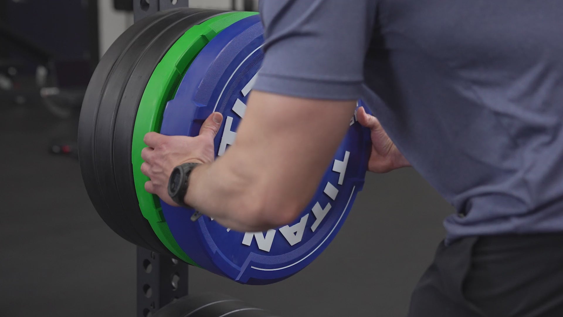 55 LB Single EZ-Grip Color Bumper Plate – Titan Fitness